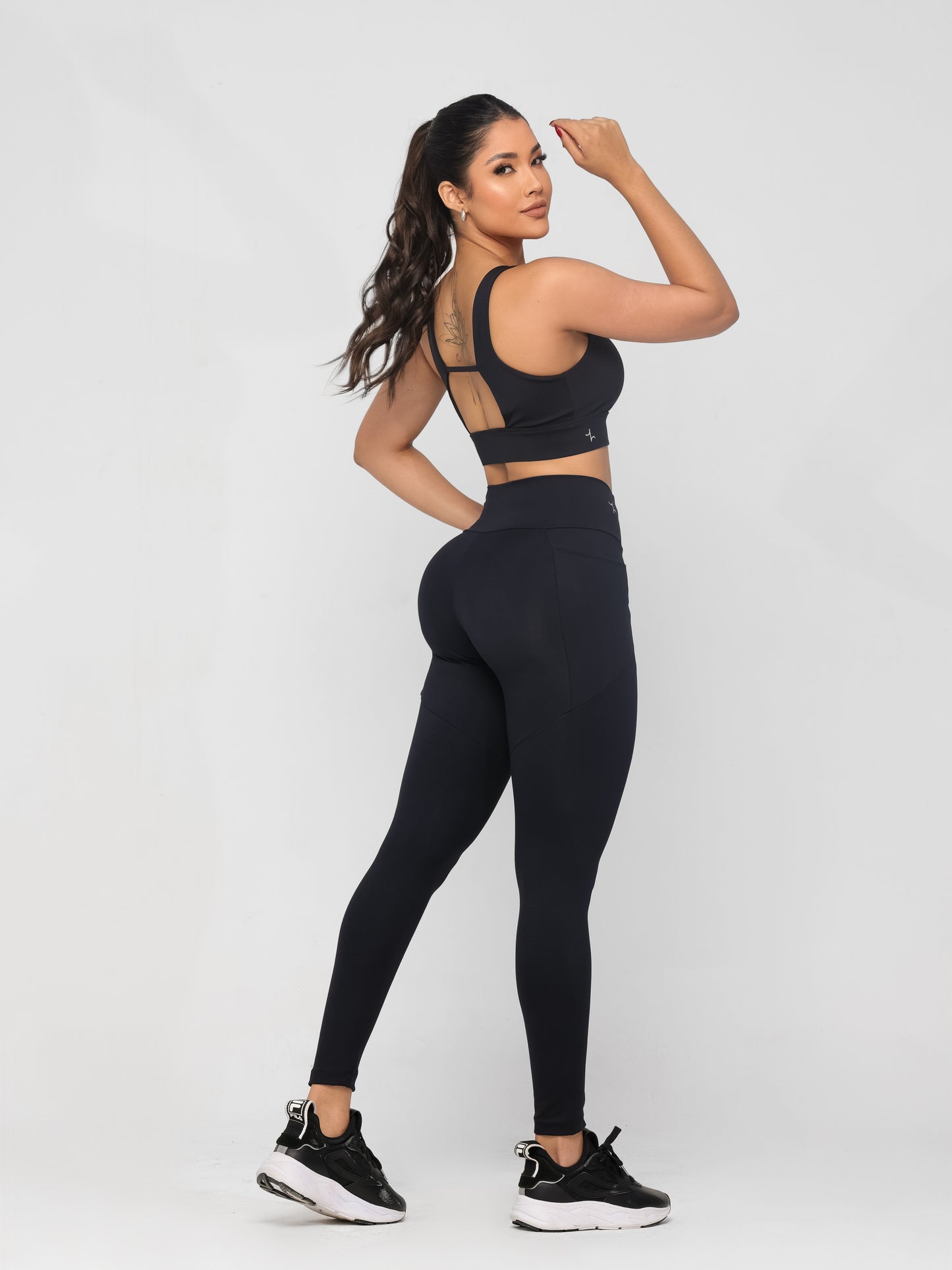 Layla 2-Piece Set